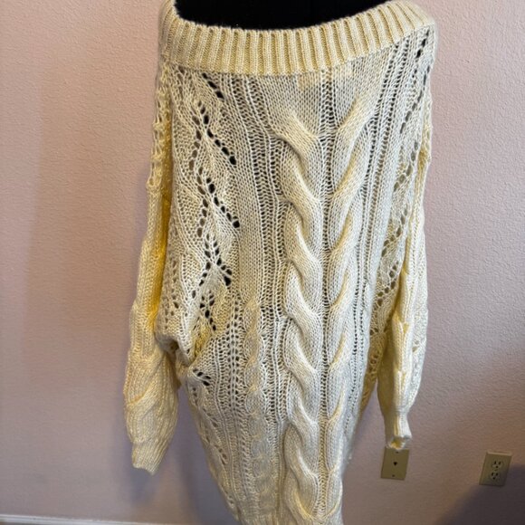 3BN Golden Hour Bubble Sleeve Sweater Dress Medium Ivory - Picture 4 of 6